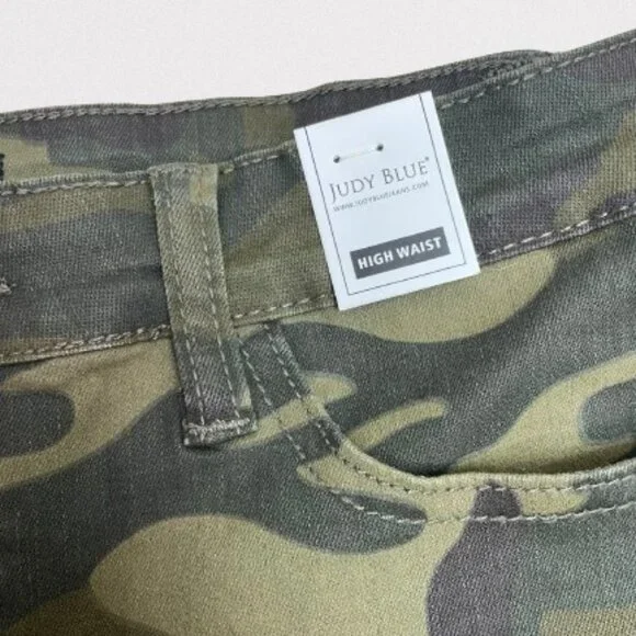 Judy Blue NEW Women's High Rise Camo Denim Jean Stretch Shorts Size L - Picture 6 of 11